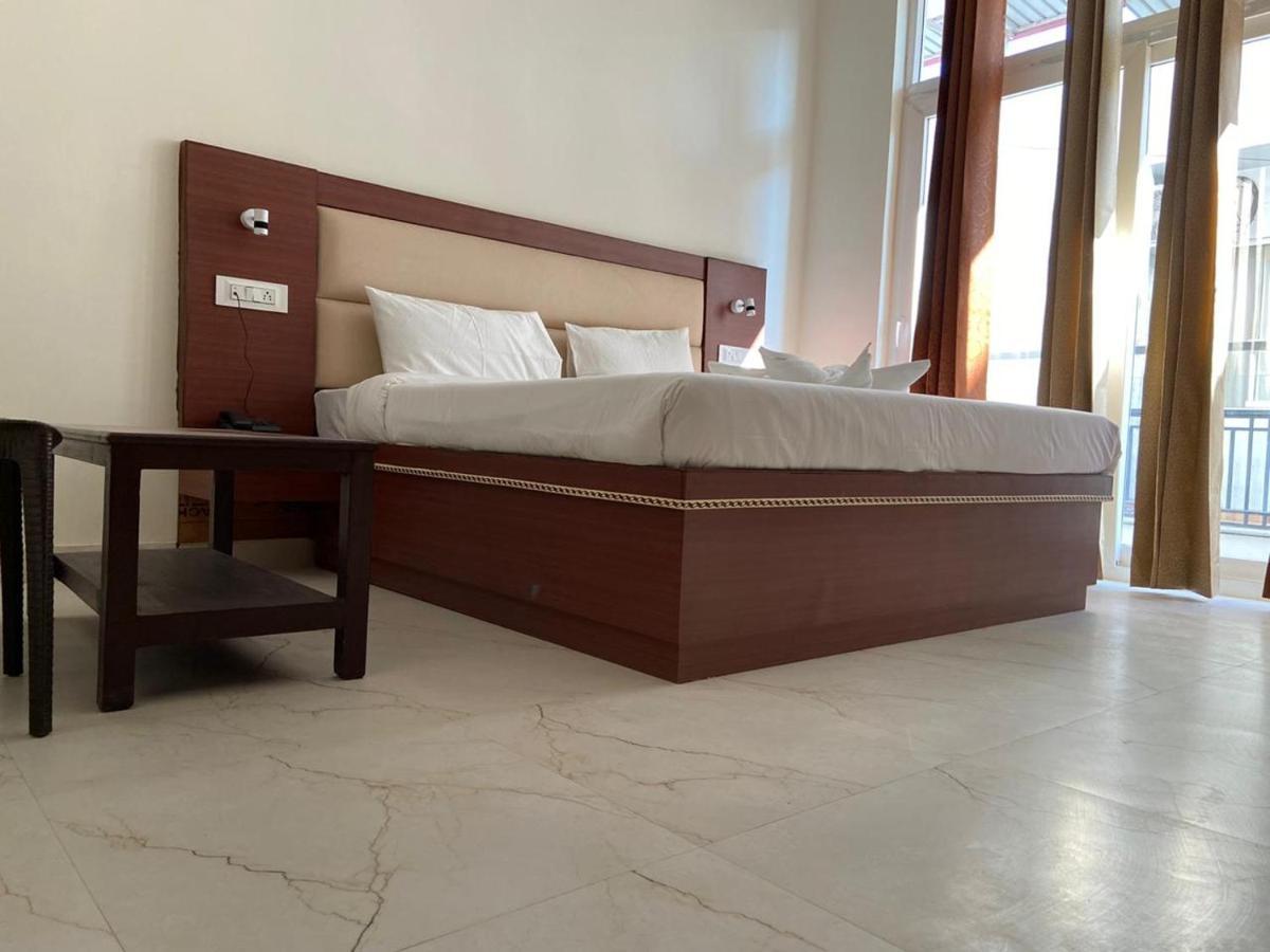 Hotel The Shivaay - Delight Inn ริชิเคช ภายนอก รูปภาพ